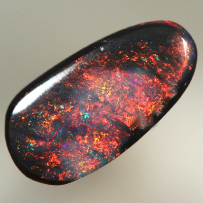 SOLID BLACK OPAL Bright, rich reds always